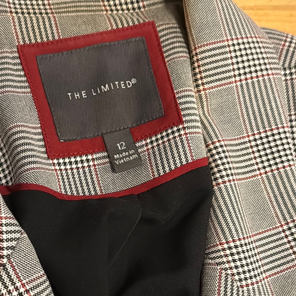 The Limited Women's Gray Checkered Blazer 12 - Picture 2 of 6